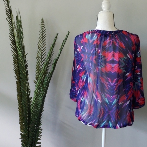 a.n.a. sheer v-neck blouse with multi colors - Picture 3 of 3